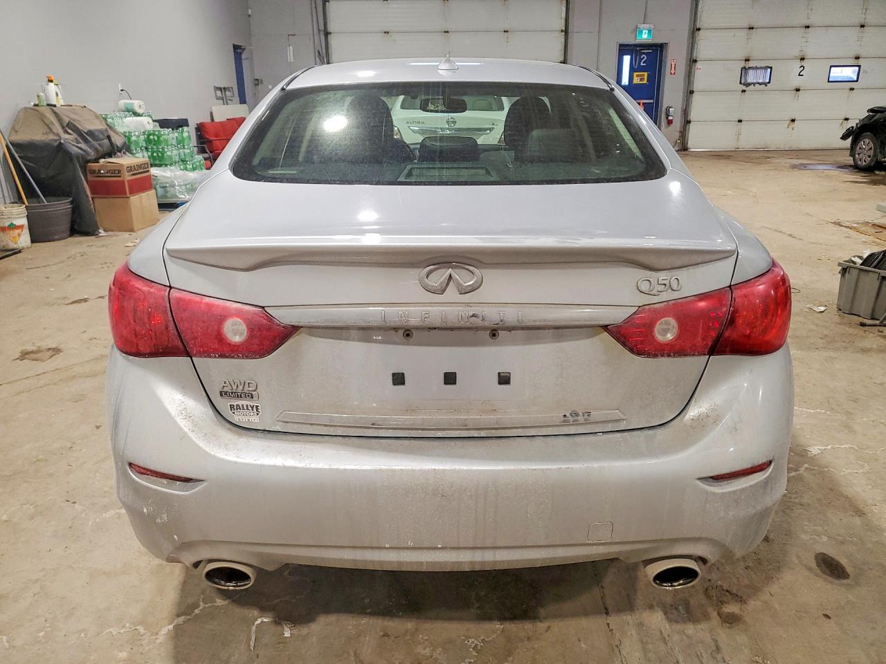 2015 Infiniti Q50 Base
