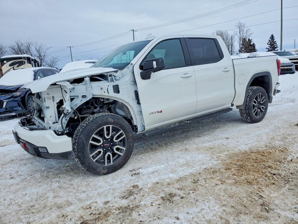 2025 GMC Sierra K1500 AT4