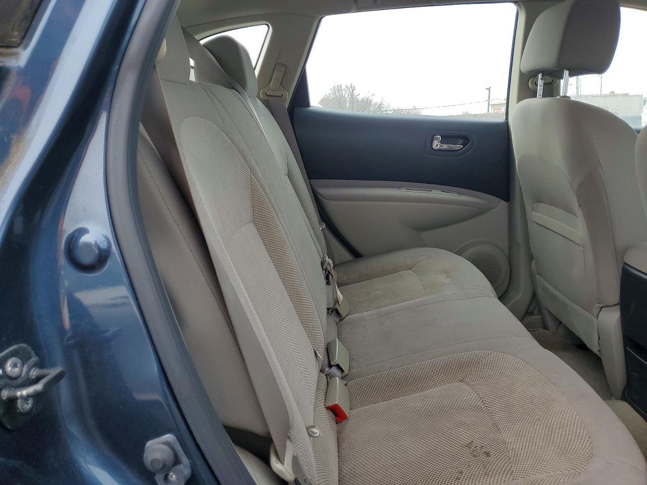 2014 Nissan Rogue Select s