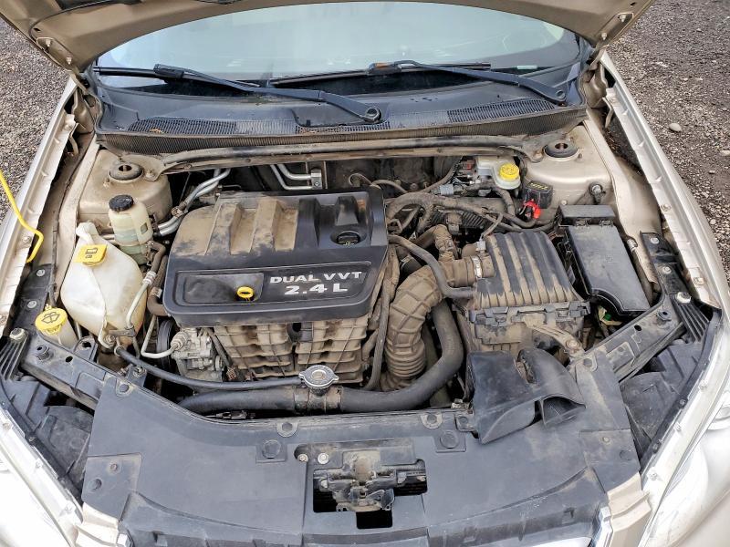 2013 Chrysler 200 Touring