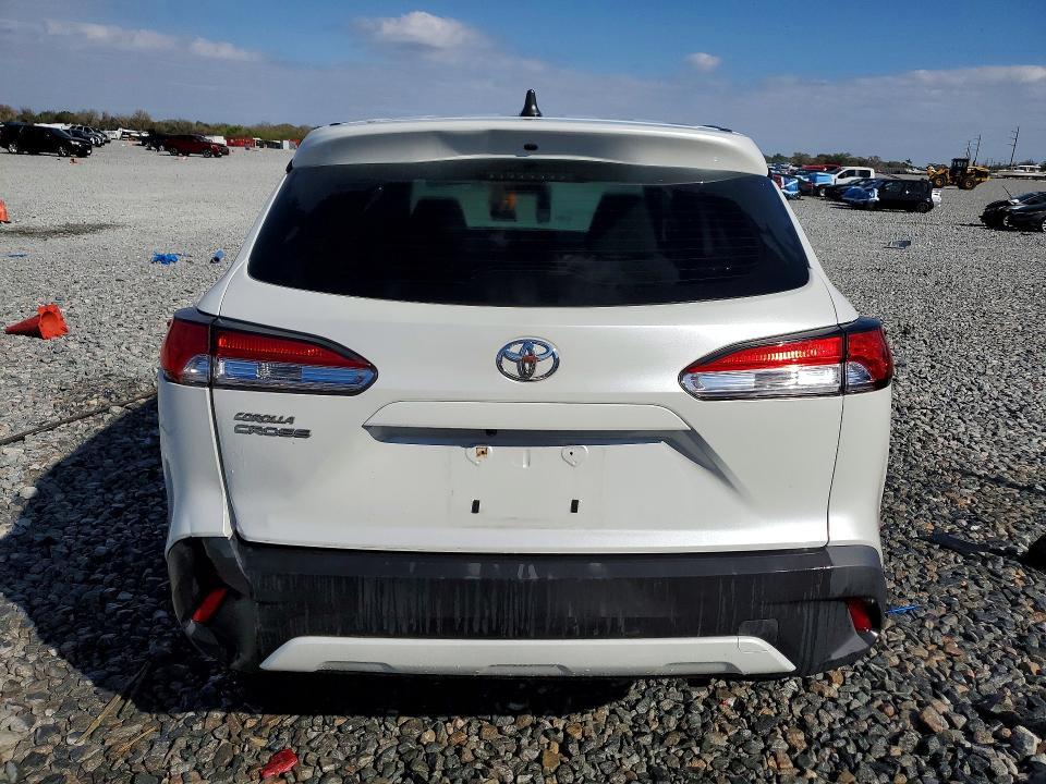 2022 Toyota Corolla Cross l