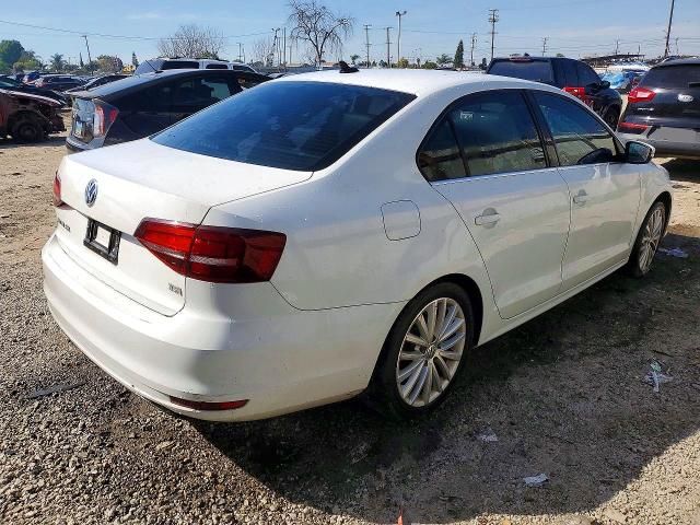 2016 Volkswagen Jetta sel