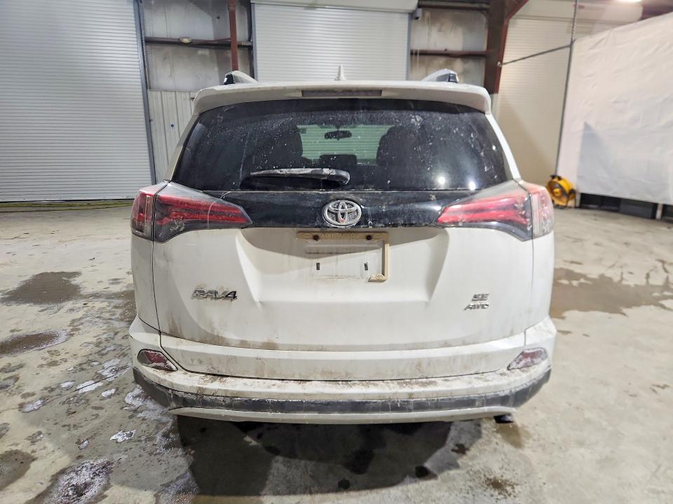 2016 Toyota Rav4 se