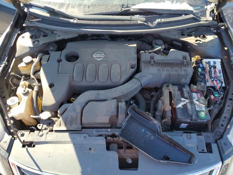 2010 Nissan Altima Base