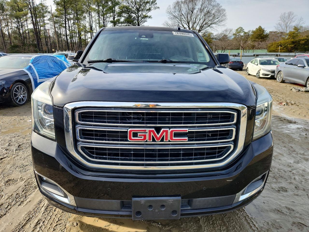 2017 GMC Yukon slt