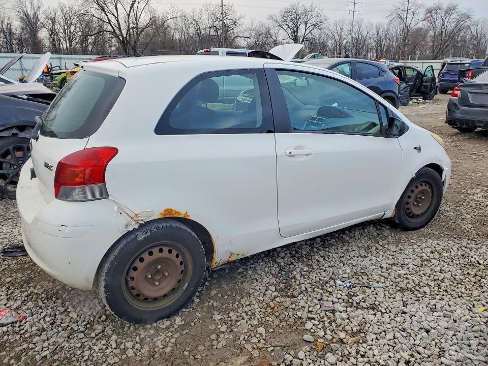 2009 Toyota Yaris Base