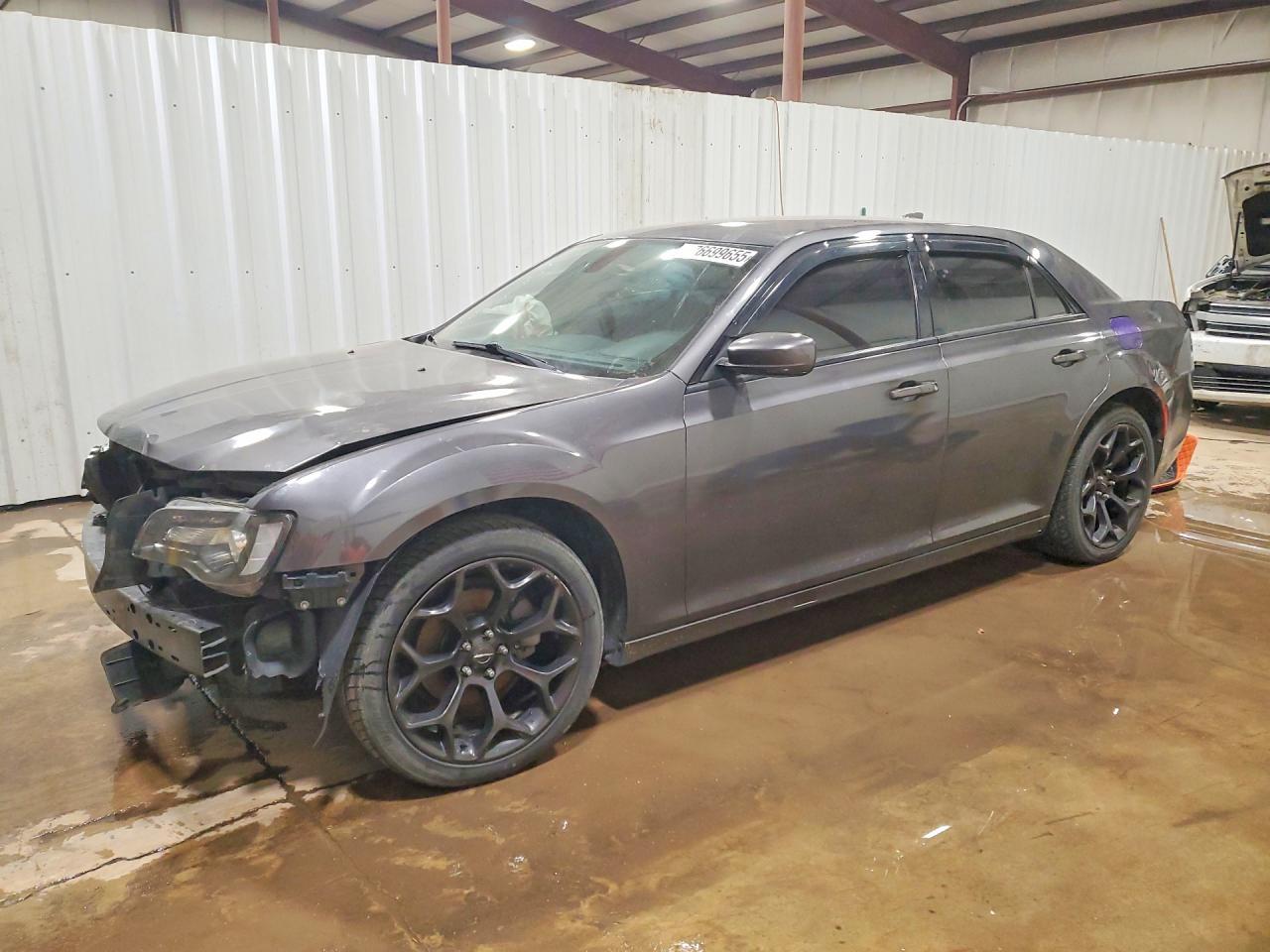 2019 Chrysler 300 s