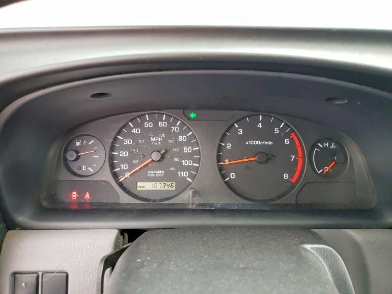 2000 Nissan Frontier Crew cab xe