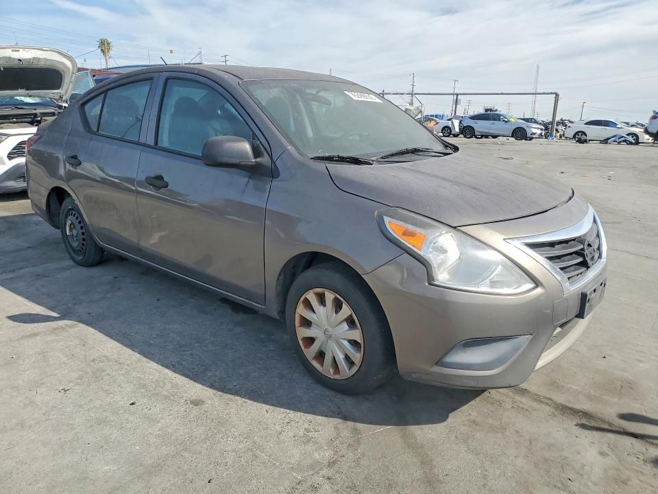 2015 Nissan Versa s
