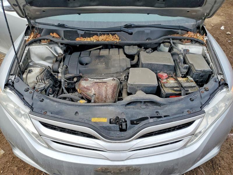 2015 Toyota Venza le