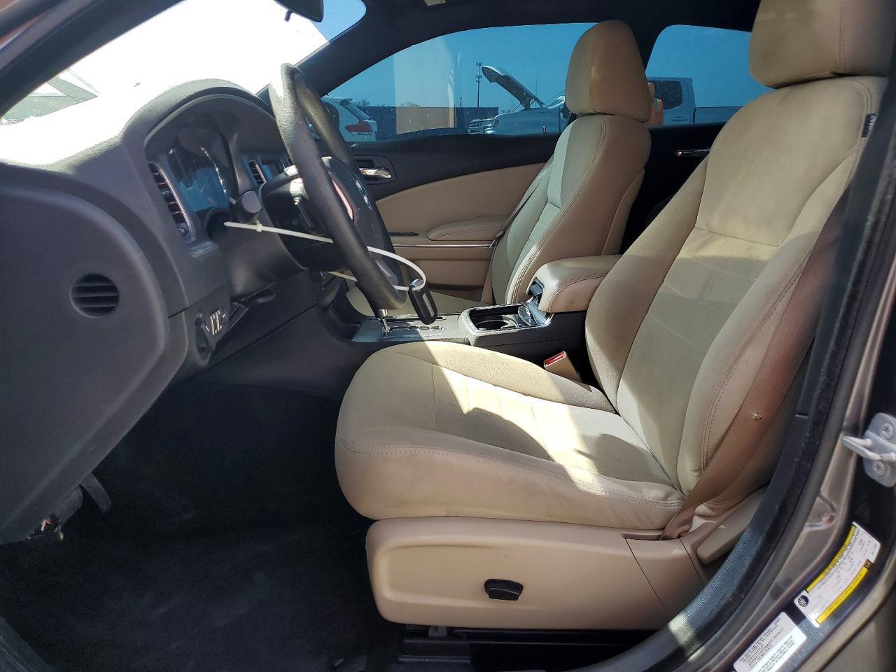 2014 Dodge Charger se