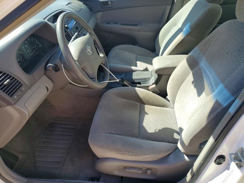 2002 Toyota Camry le