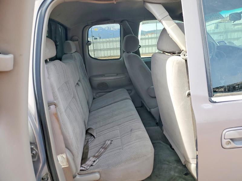 2002 Toyota Tundra Access cab