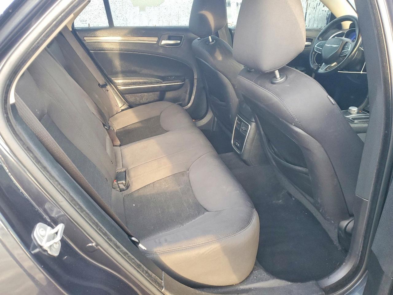 2019 Chrysler 300 Touring