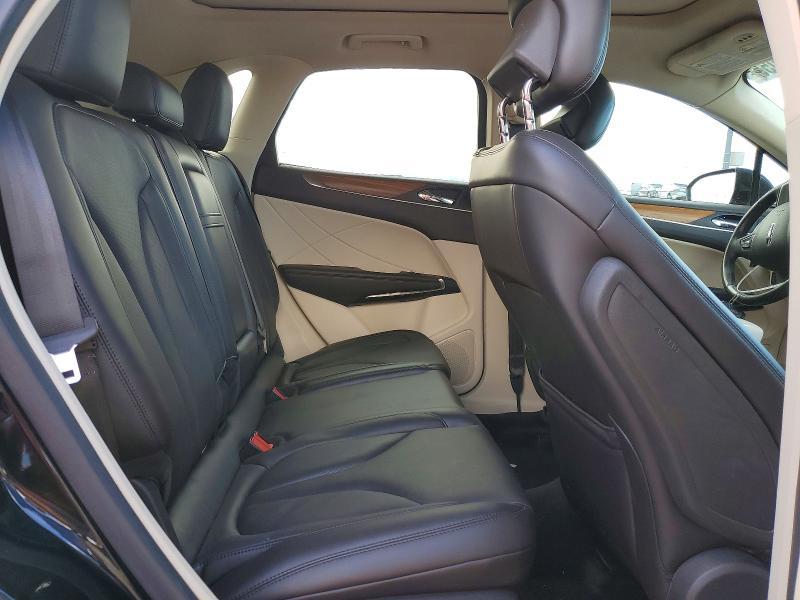 2015 Lincoln Townhouse MKC