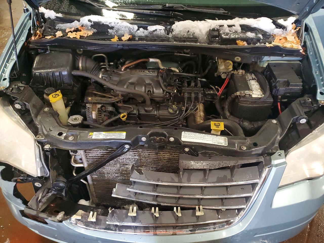 2009 Chrysler Town & Country Touring