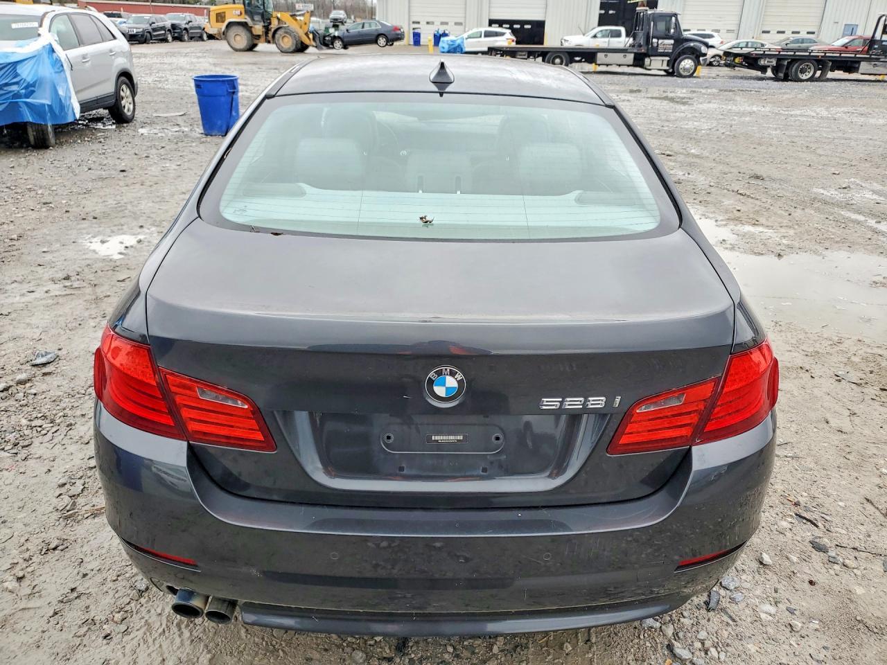 2012 BMW 528 i