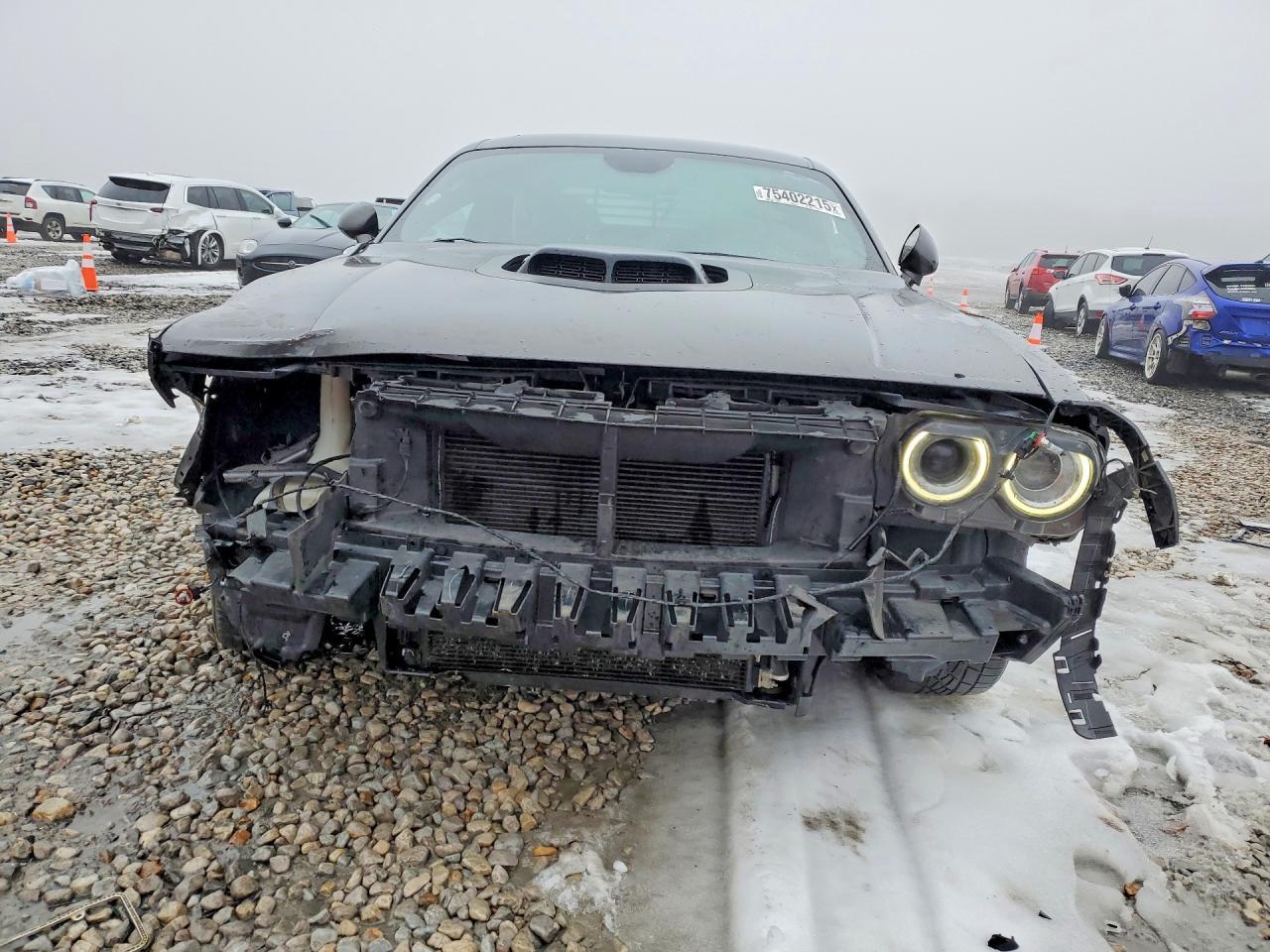 2016 Dodge Challenger r