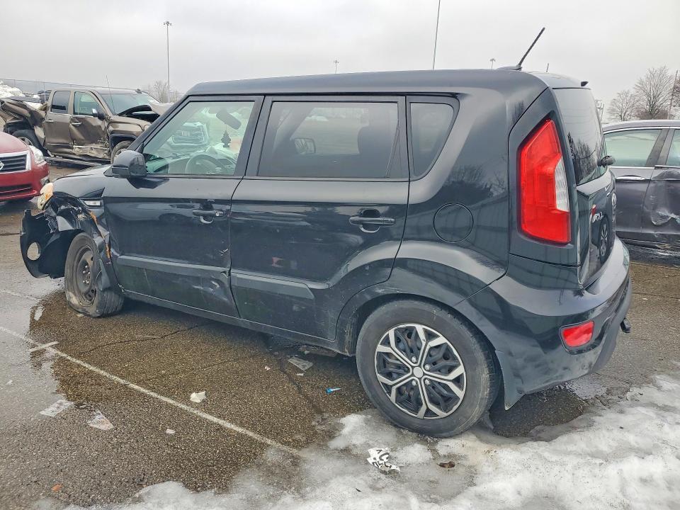 2013 KIA Soul Base