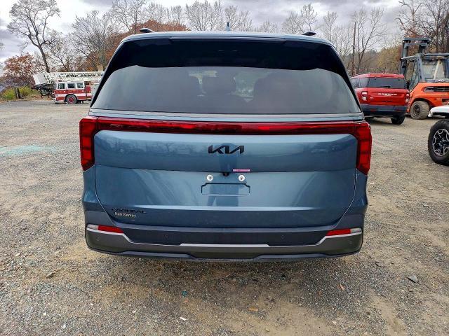 2025 KIA Carnival sx