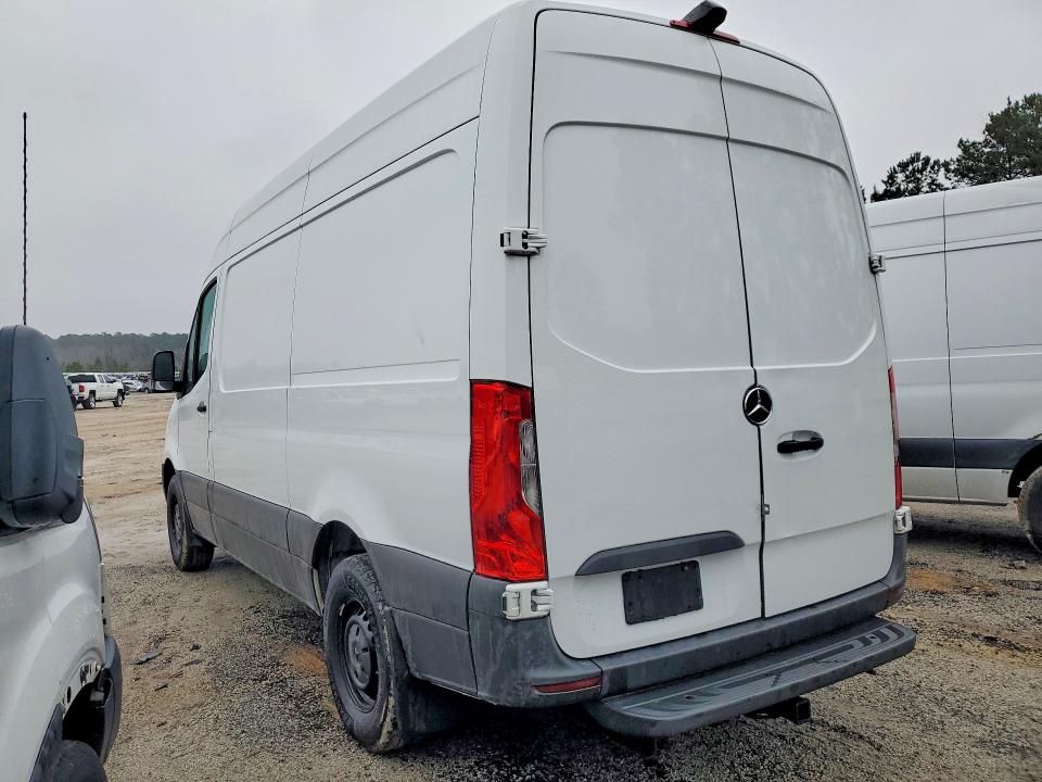 2020 Mercedes-Benz 2020 Mercedes Benz Sprinter 2500 Delivery Van
