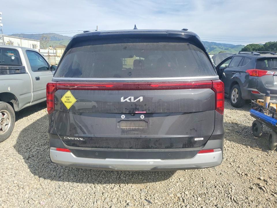 2025 KIA Carnival ex