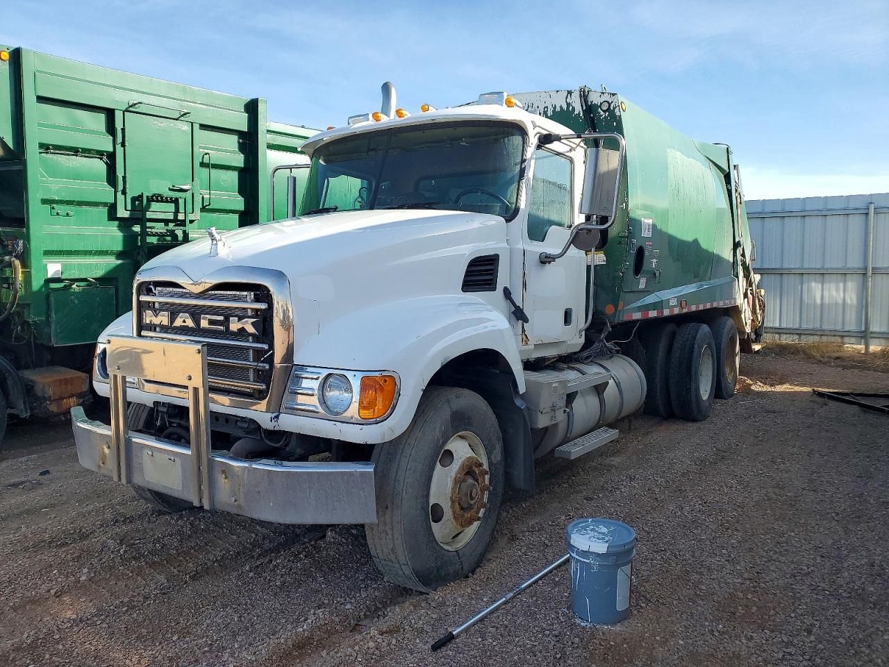 2003 Mack CV713 Refuse Truck