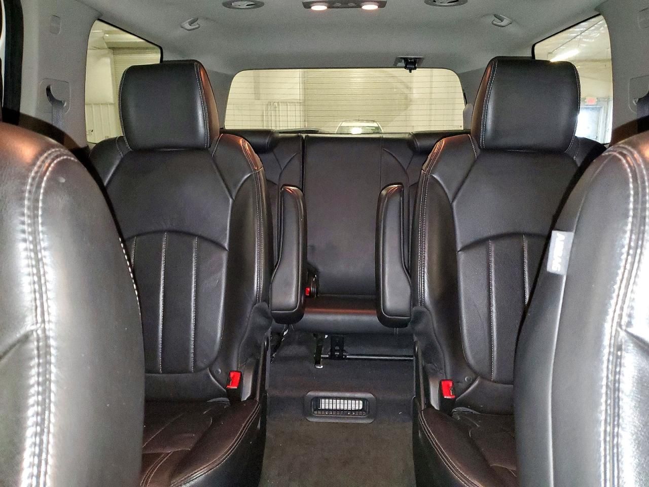 2013 GMC Acadia Denali