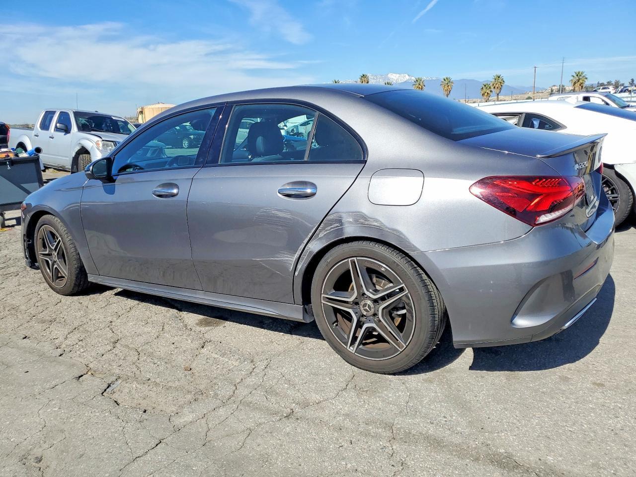2019 Mercedes-Benz A 220