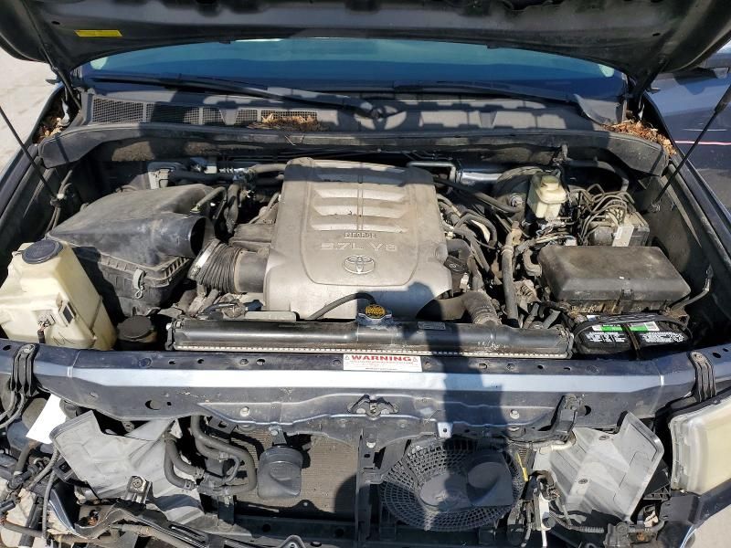 2010 Toyota Sequoia Platinum