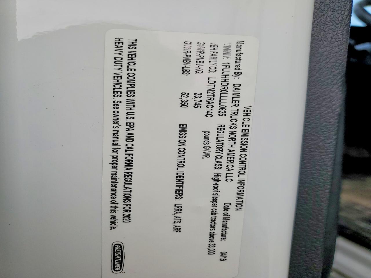 2020 Freigliner 2020 Freightliner CASCAIA126 Semi Truck