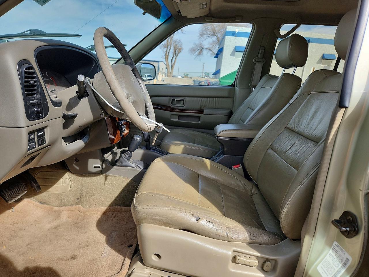 1999 Infinity QX4