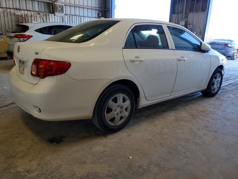 2010 Toyota Corolla le