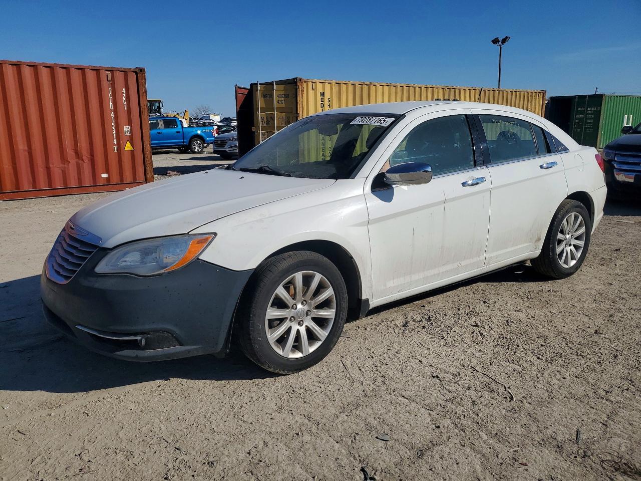 2014 Chrysler 200 Limited