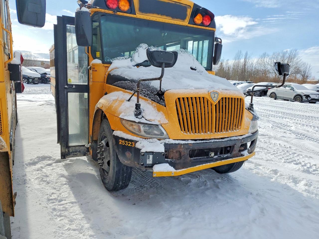 2014 Ic Corporation CE Series School-School Bus