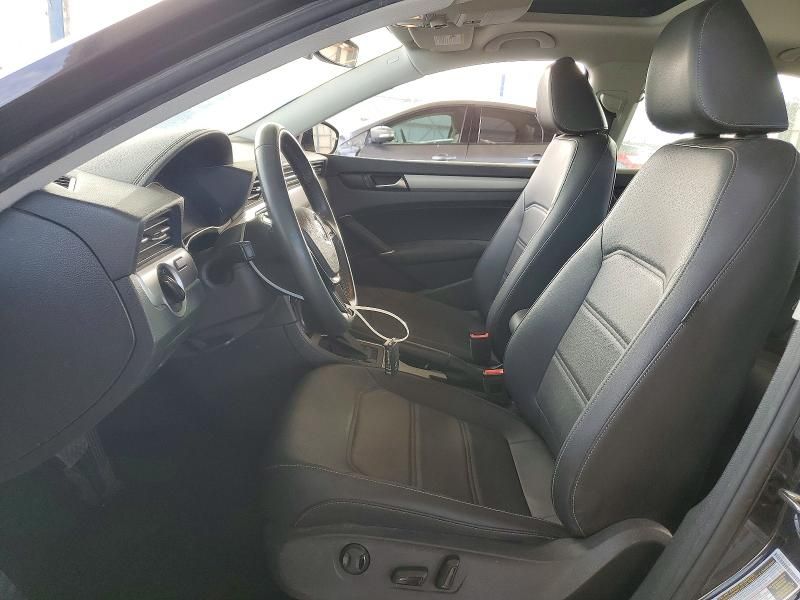 2022 Volkswagen Passat se