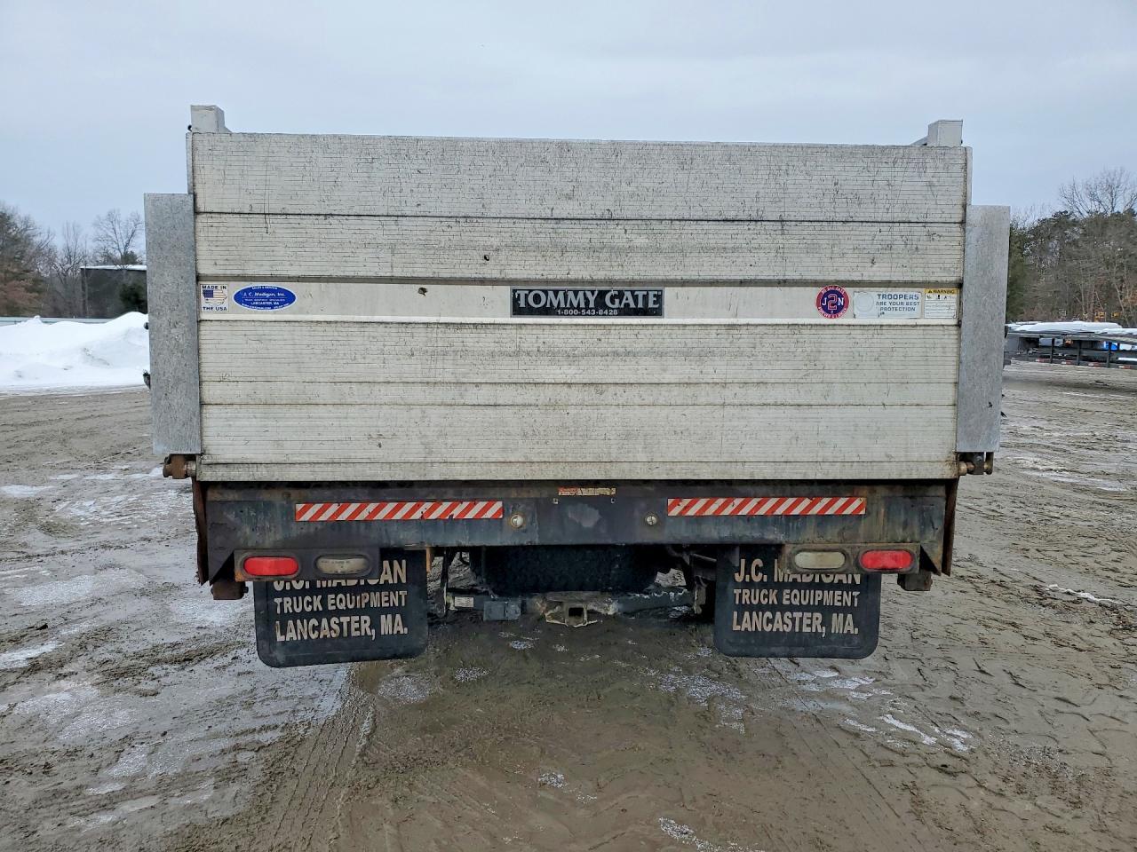 2011 Ford F250 Super Duty Flatbed Truck