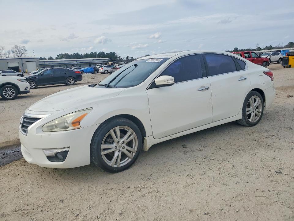 2014 Nissan Altima 3.5 sl