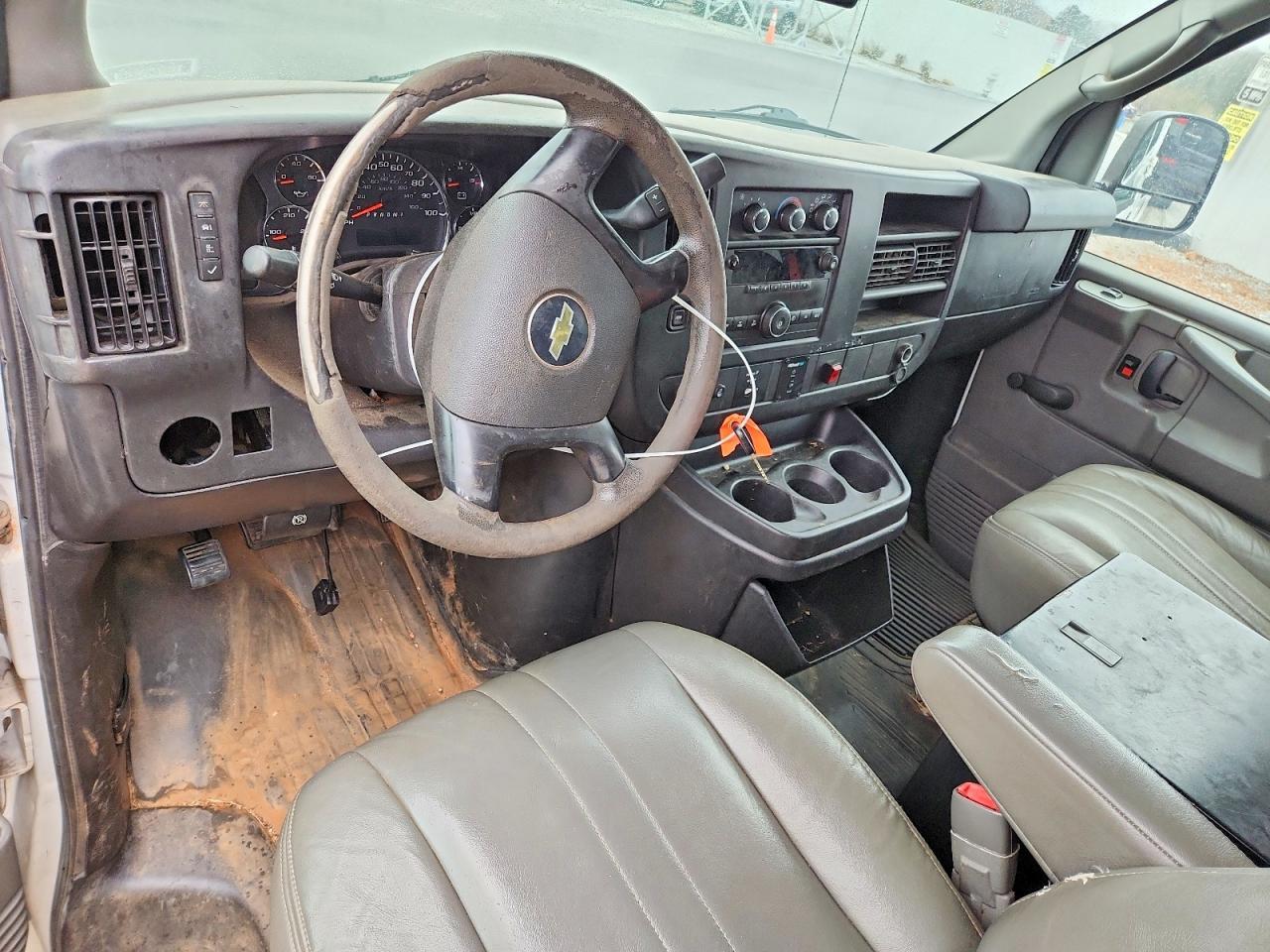 2013 Chev Rolet Express 2500 Cargo Utility / Service Van