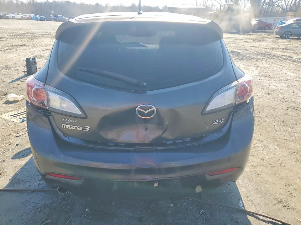 2011 Mazda 3 S