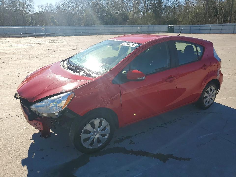 2013 Toyota Prius c