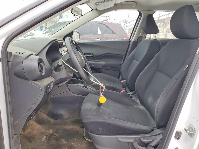 2023 Nissan Kicks s