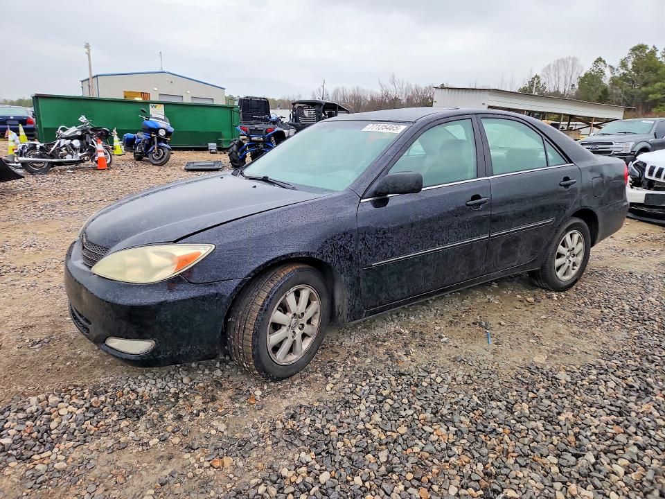 2004 Toyota Camry le