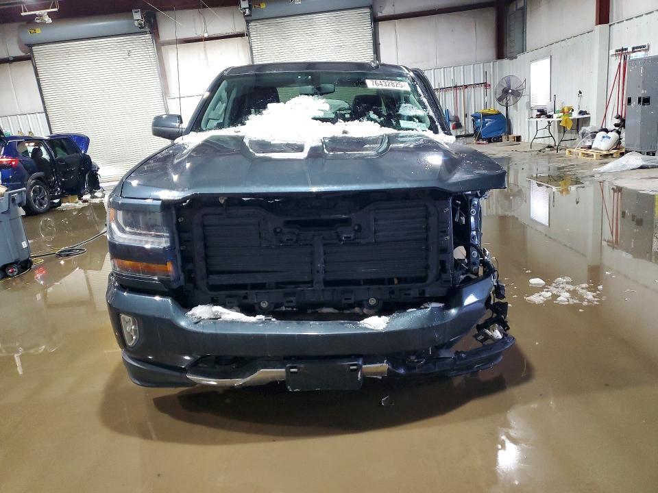 2017 Chevrolet Silverado K1500 lt