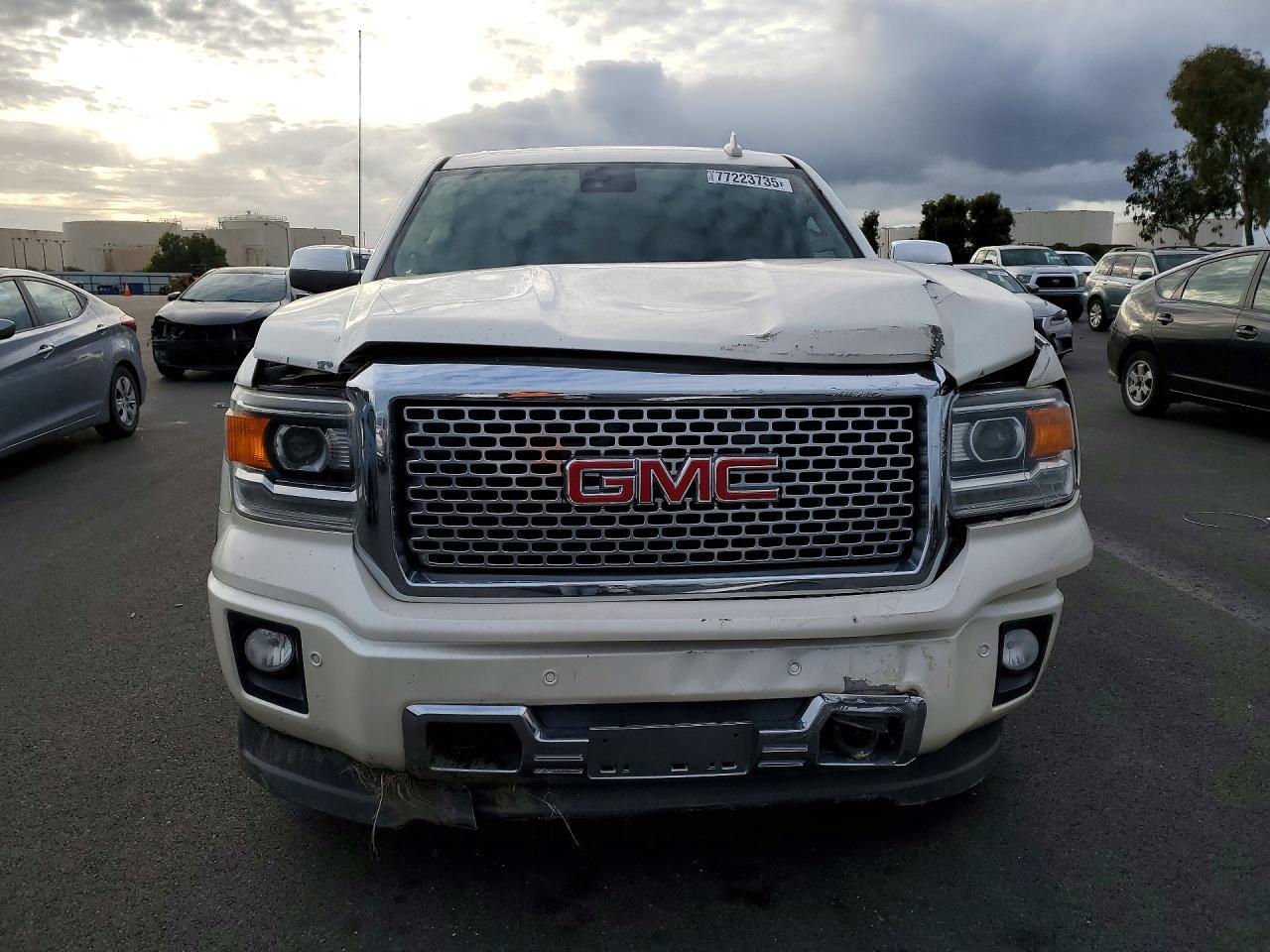 2015 GMC Sierra K1500 Denali