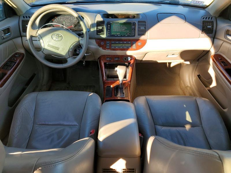 2006 Toyota Camry le