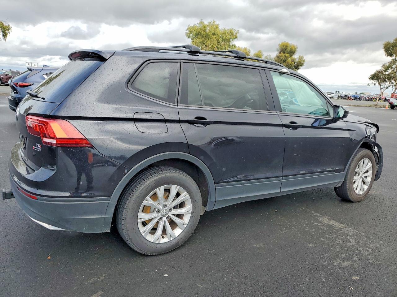 2018 Volkswagen Tiguan s