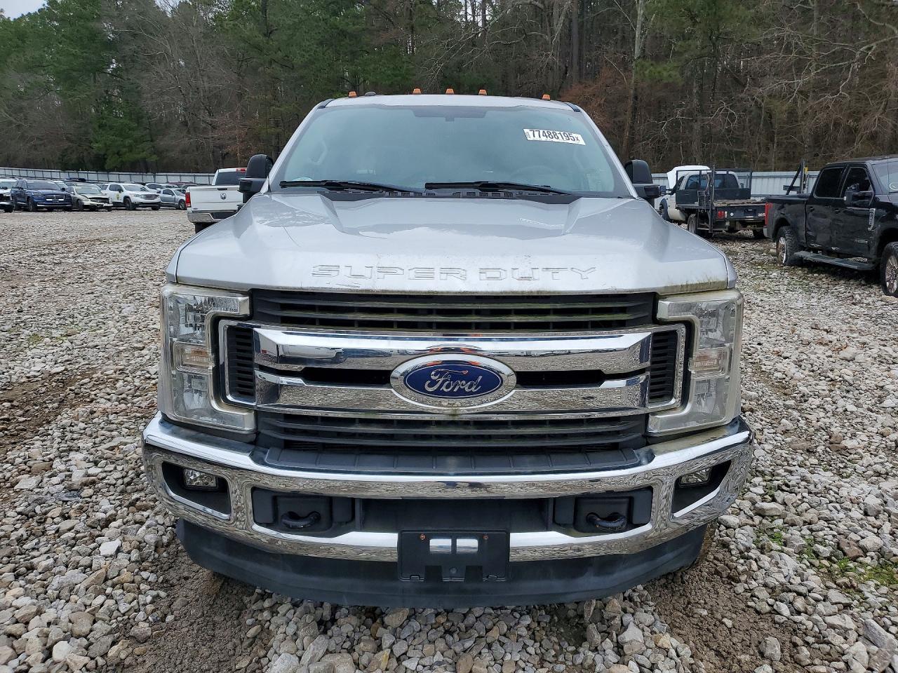 2017 Ford F350 xlt