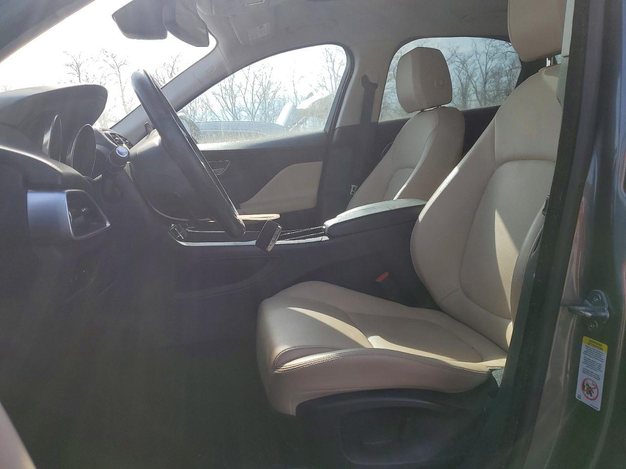 2018 Jaguar F-pace 35T Premium