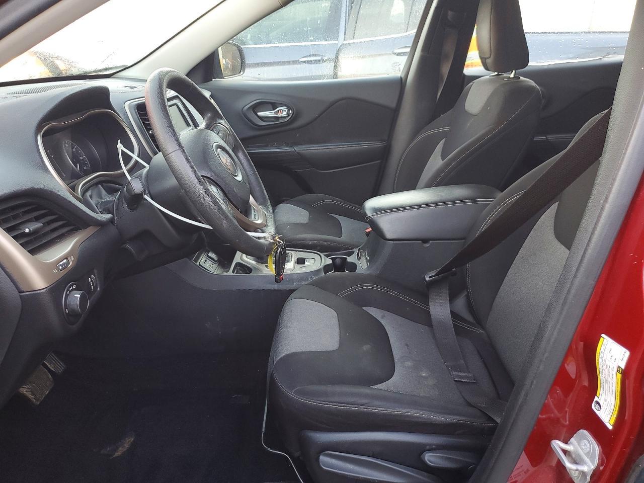 2014 Jeep Cherokee Sport